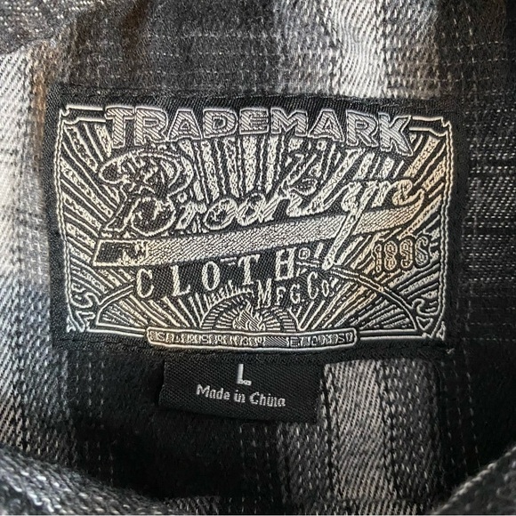 BROOKLYN CLOTHING Men's Size Large Plaid flannel button up long sleeve shirt - Picture 5 of 7